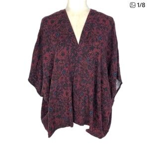 Aritzia Talula floral kimono